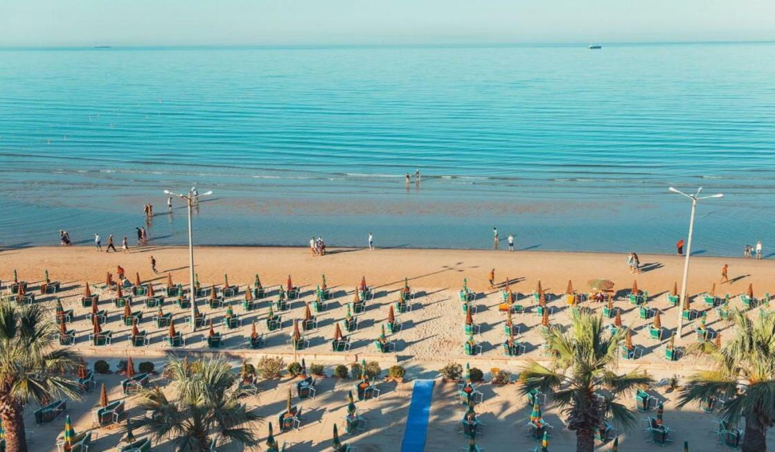 Vila Islami Hotel Durres Exterior photo